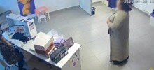 Жительница Арзамаса "обновила" гардероб бесплатно прямо в пункте выдачи заказов