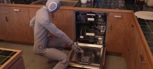 Разработчики робота-дворецкого показали, как он загружает посудомоечную машину