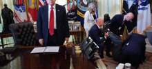Мужчина внезапно потерял сознание на встрече с Трампом в Белом доме