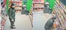 В Москве бородач вынес товары из магазина, проигнорировав кассу