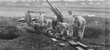 Покупатель старой фототехники обнаружил архивные снимки времен Великой Отечественной войны