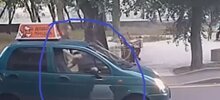 "Я не могу стоять, пока он меня долбит!": в Москве доставщик пиццы избил актера Рыжикова