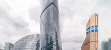 "Туалет с кроватью": микростудию в "Москва-Сити" продают почти за 8 миллионов рублей