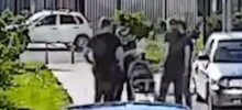 В Уфе четверо неизвестных похитили женщину, которая гуляла с коляской