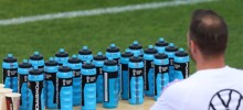 Сборная Германии по футболу до сих пор использует бутылки с ЧМ-2018 в России