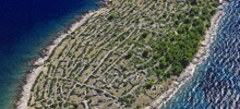 Тайна хорватского острова-отпечатка: 1000 каменных стен и ни одного жителя