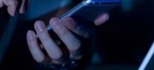 25-летний геймер из-за телефона практически потерял возможность поднимать голову