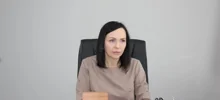 "Ты чё, фраер, попутал? Знаешь, кто моя мама?": в Вологодской области чиновницу уволили из-за высказываний её дочери