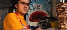 Обидчивый мигрант отказался продавать шаурму и поплатился
