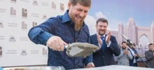 Рамзана Кадырова наградили почётным знаком «Кентавр» за вклад в архитектуру