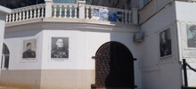 "Найди лишнего": в Севастополе женщина удивилась портрету Р.Кадырова в одном ряду с полководцами и героями ВОВ