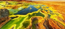 10 поразительно ярких мест мира с природой, раскрашенной в разные цвета