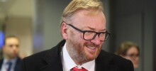 Депутат Милонов назвал тонирование лобового стекла признаком нетрадиционной ориентации