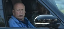 "Мозг подводит": Брюса Уиллиса с прогрессирующей деменцией отселили от семьи в отдельный дом