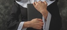 В России суд запретил порно со священниками и монашками