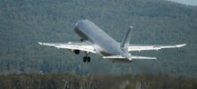 Произведённый по серийным технологиям самолёт SJ-100 совершил первый полёт