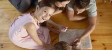 Маленькие хитрости опытных родителей: 11 простых советов, которые помогут играючи решать сложные ежедневные проблемы с детьми