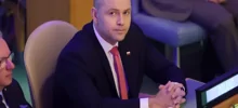 Президента Польши заподозрили в употреблении снюса