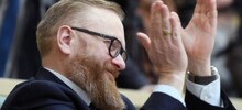 "Взял потестировать": критиковавший владельцев дорогих смартфонов Виталий Милонов купил новый iPhone 17&nbsp;Pro