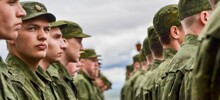 "Это не работа, а выполнение долга": Госдума отказалась повышать оклад солдатам-срочникам