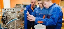 На завод: провалившие ОГЭ девятиклассники смогут бесплатно получить рабочую профессию