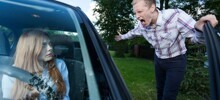 «Мне, например, неприятно, когда портят моё имущество»: автомобилисты выясняют, почему звук хлопнувшей двери машины выводит владельца из себя