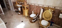 Дом с «золотым» унитазом бывшего начальника ГИБДД Ставрополья выставили на продажу