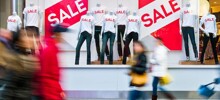 Прощай, «Sale», здравствуй, «Уценка»: Россия переходит на русский с 1 марта