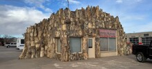 История заправки, которая старше динозавров
