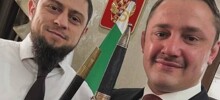 Член партии «Альтернативы для Германии» подарил чеченским чиновникам кортик Люфтваффе
