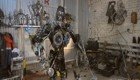 Житель Красноярского края построил 2-метрового робота