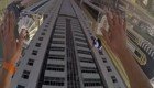 Захватывающие прыжки с небоскреба в Дубаи