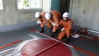 Японские пожарные тренируются спасать людей