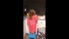 Утренний "дожор": Мама поймала дочку при попытке налёта на холодильник