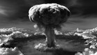 «Она была нужна»: в день скорби по жертвам Хиросимы и Нагасаки, японцы поблагодарили американцев за сброшенные атомные бомбы