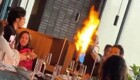 Огненное шоу в ресторане пошло не по плану