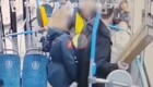 Безбилетник распылил содержимое газового баллончика в лица контролеров