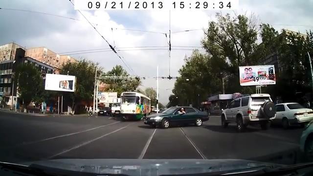 Фееричный водитель Тойоты