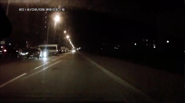 Поговорил по телефону