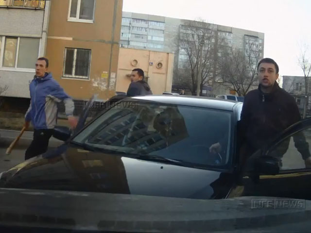 Отморозки с битами в Ульяновске