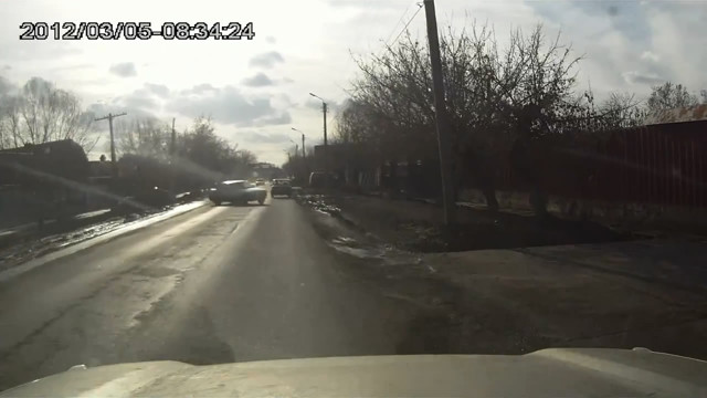 Припарковался в столб