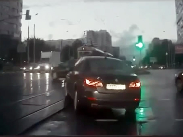 Автомобиль призрак