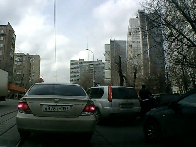 В Москве воруют людей средь бела дня