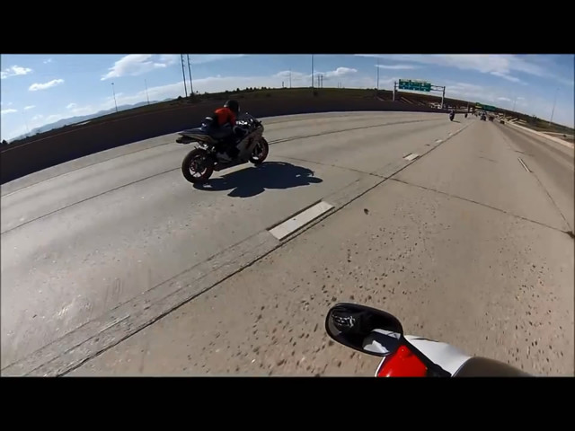 Спортбайк ошибок не прощает