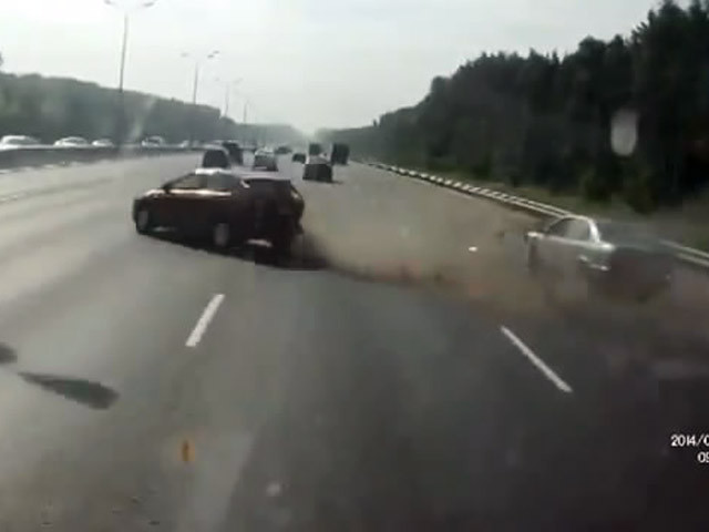 Получил под зад