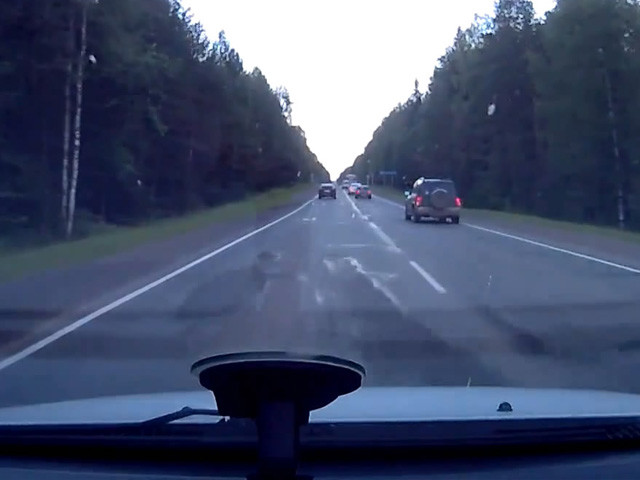 Как не стоит совершать обгон