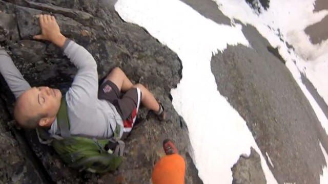 Спасение туриста, застрявшего в горах