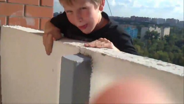 Малолетний бессмысленный риск 