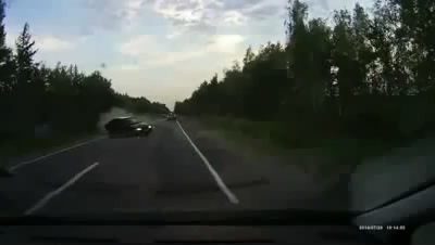 Авария дня 1621. Запрещенный обгон привел к серьезному ДТП