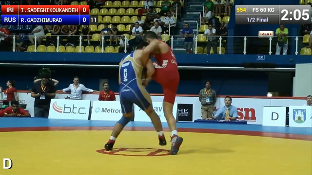 Классный уход от захвата